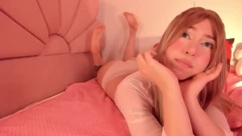 Snapshot of emasanders chatting on March 3, 2026, 7:09 pm Ana online show from March 3, 2026, 7:09 pm