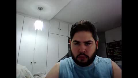 embarrassed_str8_3incher online show from May 6, 2026, 7:52 pm