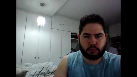 embarrassed_str8_3incher online show from May 7, 2026, 6:24 pm