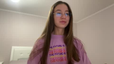 Alina online show from July 8, 2026, 8:46 pm