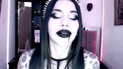 Emerald Black online show from December 5, 2024, 9:17 am