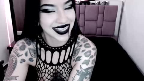 Emerald Black online show from February 9, 2025, 6:26 pm