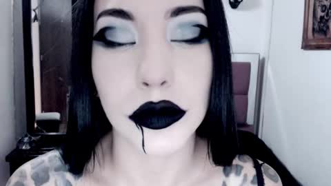 Emerald Black online show from October 29, 2025, 6:15 am