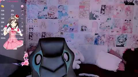 Snapshot of emely_rous chatting on November 8, 2025, 12:49 pm Emely Rous online show from November 8, 2025, 12:49 pm