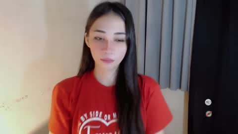 Snapshot of emelyn_fuckdoll chatting on February 16, 2025, 1:05 pm Scarlett online show from February 16, 2025, 1:05 pm