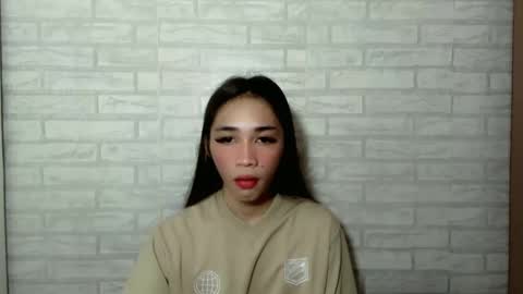 Snapshot of emelyn_fuckdoll chatting on March 10, 2025, 6:49 am Scarlett online show from March 10, 2025, 6:49 am