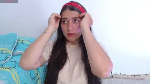 emely ross online show from April 6, 2026, 1:01 pm