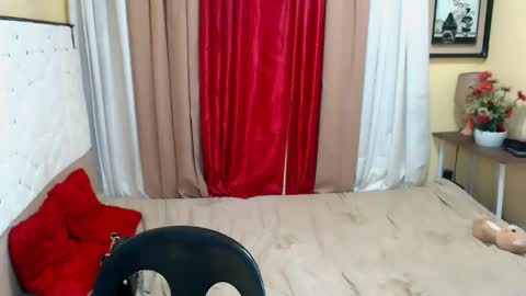 Snapshot of emerald_green15 chatting on February 9, 2025, 8:44 am Emerald online show from February 9, 2025, 8:44 am