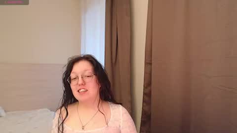 Snapshot of emi_gooflord chatting on March 1, 2025, 6:46 am Emi online show from March 1, 2025, 6:46 am