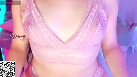 Emmily Roberts online show from July 30, 2026, 10:09 pm