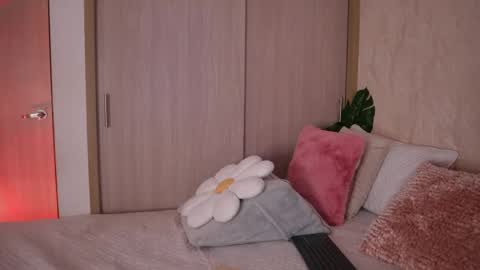    online show from May 15, 2026, 3:41 pm