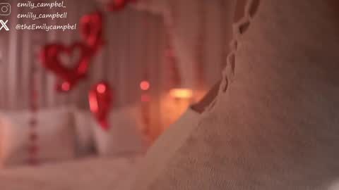 Snapshot of emiilycampbell chatting on February 16, 2026, 11:56 pm Emily Campbell online show from February 16, 2026, 11:56 pm