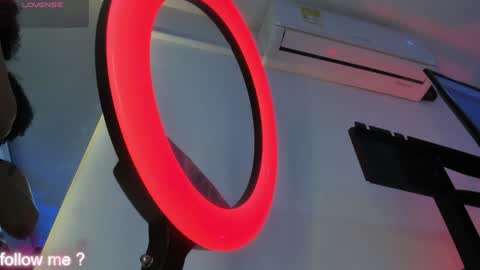   online show from January 18, 2025, 9:02 pm