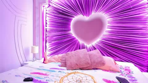 Snapshot of emiilygrace_ chatting on March 29, 2026, 11:32 am Emiily Grace online show from March 29, 2026, 11:32 am