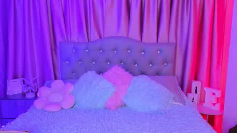 Emily online show from January 6, 2026, 12:36 am