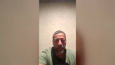 Snapshot of emilabreu chatting on June 12, 2026, 5:50 am emilabreu online show from June 12, 2026, 5:50 am