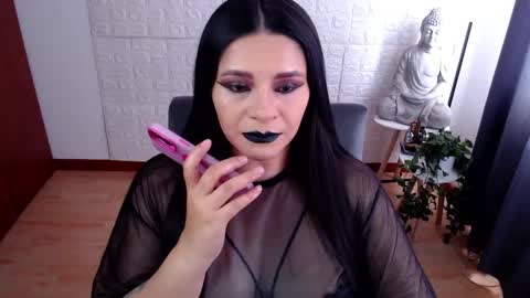 POWERFULL GODDESS EMILI online show from December 24, 2024, 7:33 pm