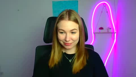 Emilia online show from March 16, 2026, 6:39 am