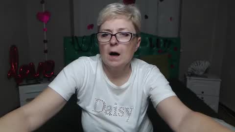 EmiliaGree online show from December 3, 2025, 6:28 pm