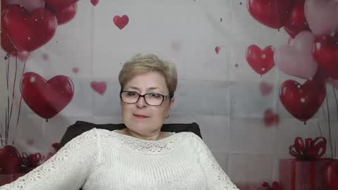 Snapshot of emiliagree chatting on May 16, 2026, 5:45 pm EmiliaGree online show from May 16, 2026, 5:45 pm