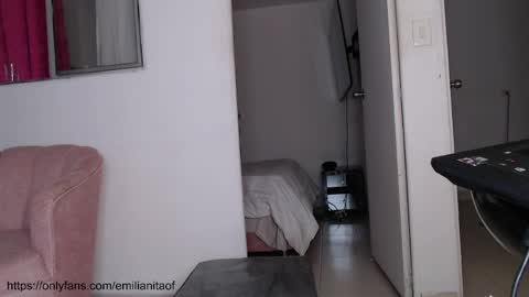 emilianita online show from April 24, 2026, 4:26 am