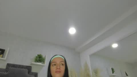 EmiliaRose online show from April 4, 2026, 9:12 pm