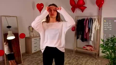 Snapshot of emiliawasurick chatting on February 22, 2026, 1:18 am Kira online show from February 22, 2026, 1:18 am