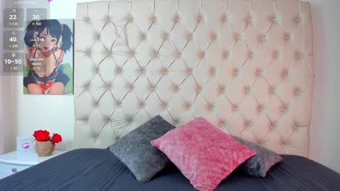 Snapshot of emilieandblake chatting on February 18, 2026, 12:34 pm emilieandblake online show from February 18, 2026, 12:34 pm