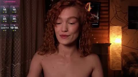 Snapshot of emiliyafox chatting on September 11, 2025, 9:04 pm Emi online show from September 11, 2025, 9:04 pm