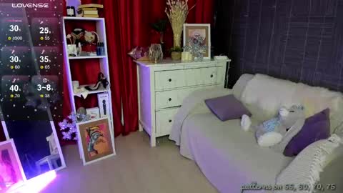 Snapshot of emiliyaqueen chatting on January 4, 2025, 2:03 am Emiliya online show from January 4, 2025, 2:03 am