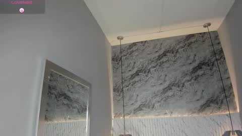 Snapshot of emilly_mell chatting on November 2, 2025, 11:23 am emilly_mell online show from November 2, 2025, 11:23 am