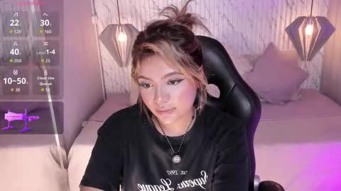 emilly_mell online show from February 28, 2026, 11:44 am