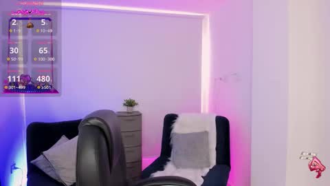 Emily online show from October 10, 2025, 4:39 pm