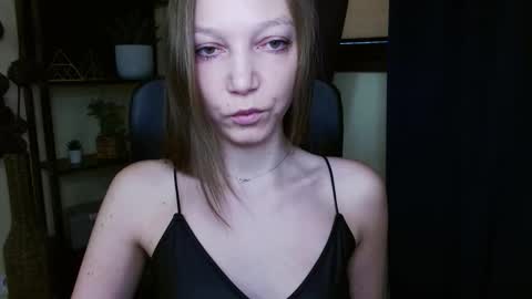 Emilly online show from February 21, 2026, 7:31 am