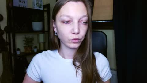 Emilly online show from February 24, 2026, 12:36 pm