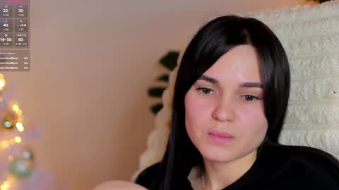 Emily   Cute online show from December 29, 2024, 5:01 pm