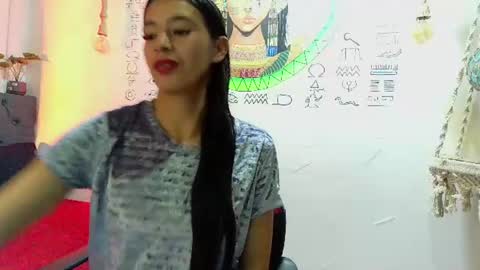 Snapshot of emily___rouse chatting on July 9, 2026, 9:52 pm emily___rouse online show from July 9, 2026, 9:52 pm