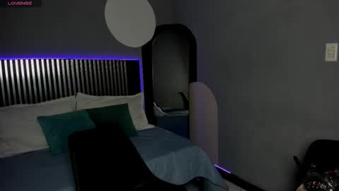              online show from February 26, 2026, 7:35 pm