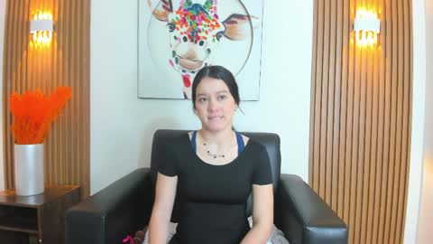 emily_frostt online show from April 10, 2026, 11:37 am