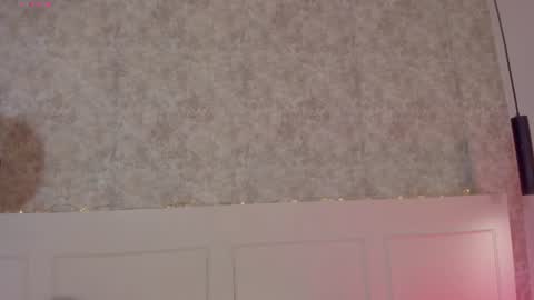 Snapshot of emily_luve chatting on July 3, 2026, 11:49 am emily_luve online show from July 3, 2026, 11:49 am