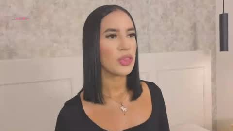 Snapshot of emily_luve chatting on July 13, 2026, 11:13 am emily_luve online show from July 13, 2026, 11:13 am