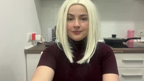 emily_morning_dew online show from February 2, 2026, 10:03 am