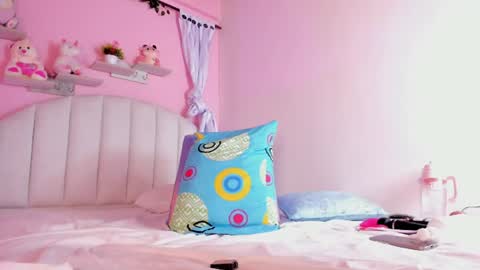 Emily online show from July 22, 2026, 6:49 am