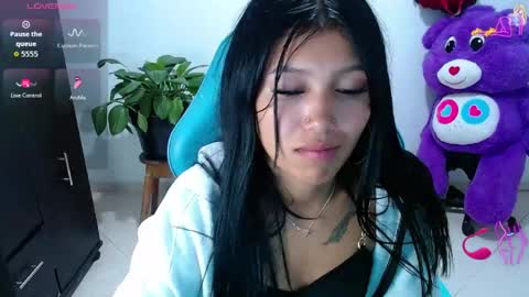 Snapshot of emily_rosse04 chatting on May 12, 2026, 4:20 am online show from May 12, 2026, 4:20 am