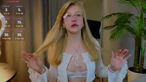 emily shepard online show from September 23, 2025, 2:25 am