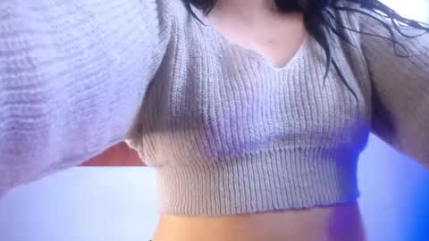 Emily Trujillo online show from November 16, 2025, 9:59 am