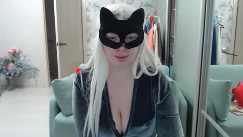 Emily online show from February 10, 2026, 4:44 pm