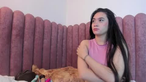 Snapshot of emilyandmarco_ chatting on November 4, 2025, 10:53 pm Emilyyy online show from November 4, 2025, 10:53 pm