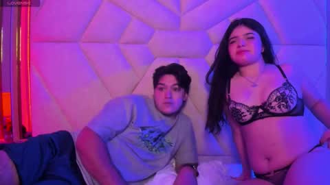 Snapshot of emilyandrew_ chatting on November 10, 2025, 4:55 am Amily Andrew online show from November 10, 2025, 4:55 am