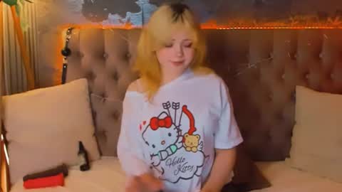 Baby Emelli online show from May 6, 2026, 6:41 am